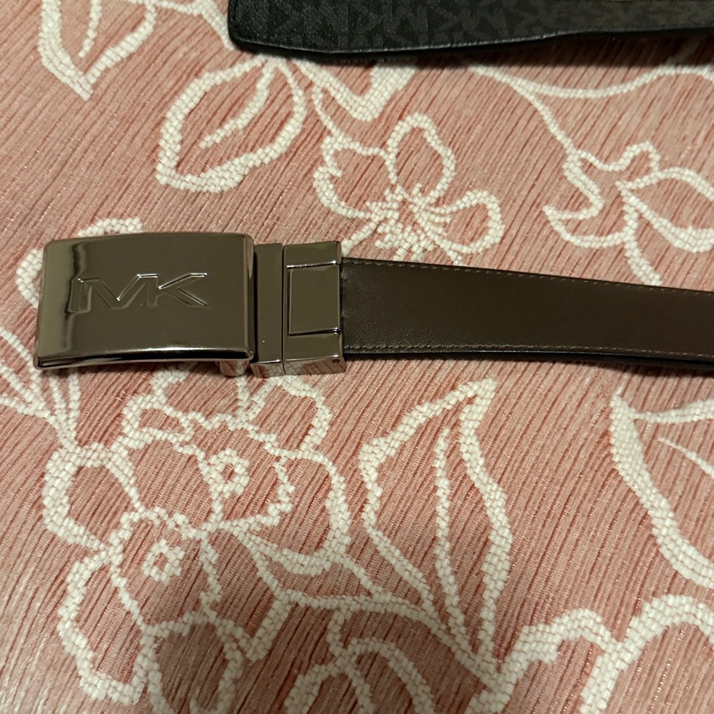 Michael Kors Dark Patterned Belt